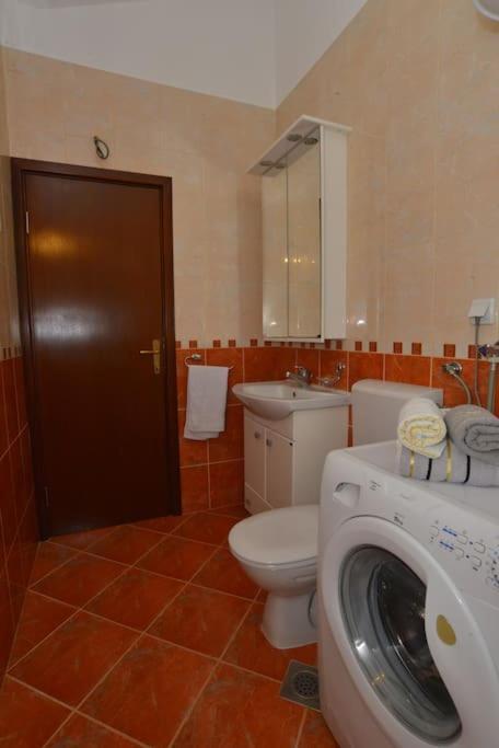 D Apartment Kotor Ngoại thất bức ảnh