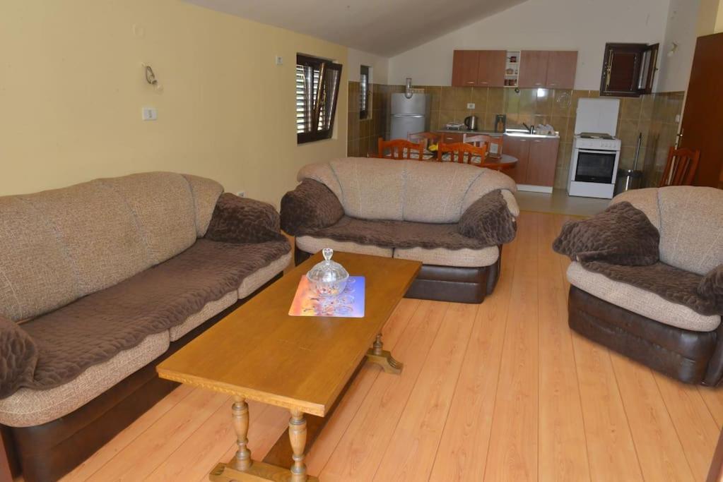 D Apartment Kotor Ngoại thất bức ảnh
