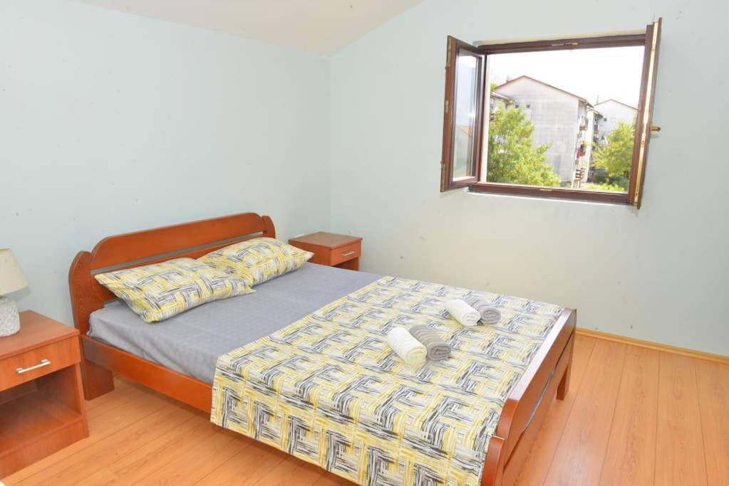 D Apartment Kotor Ngoại thất bức ảnh