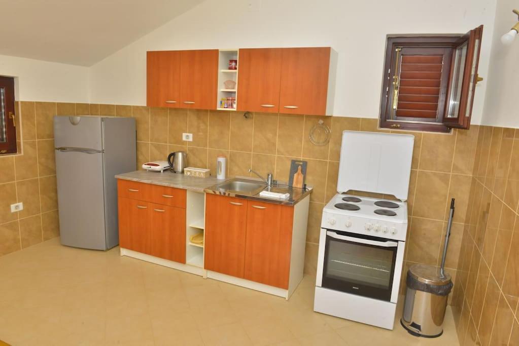 D Apartment Kotor Ngoại thất bức ảnh