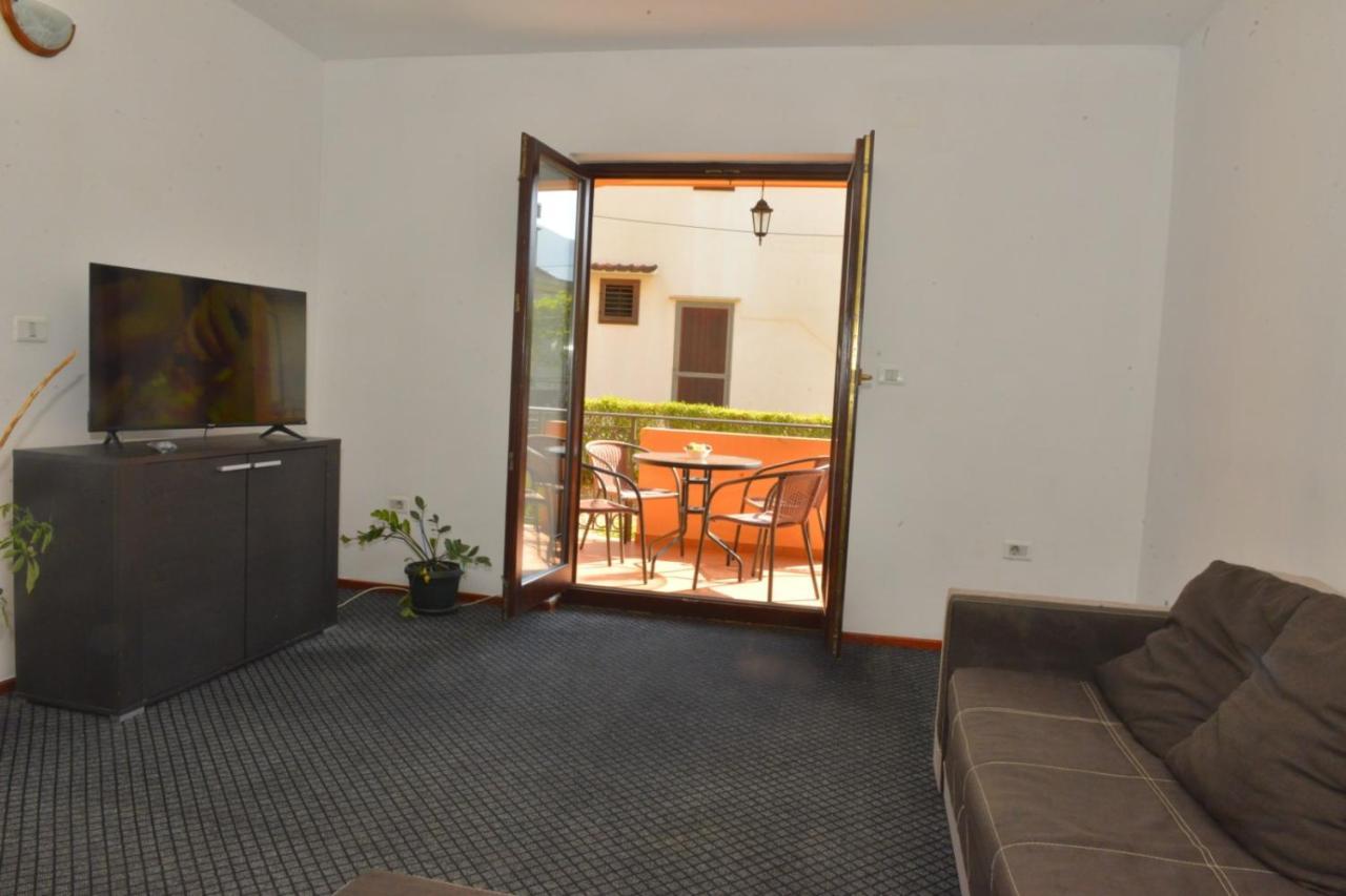 D Apartment Kotor Ngoại thất bức ảnh